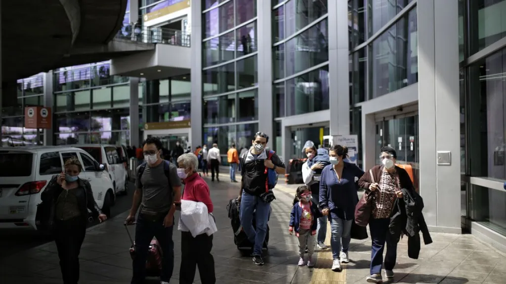 Retrasos de vuelos en Bogotá y Medellín