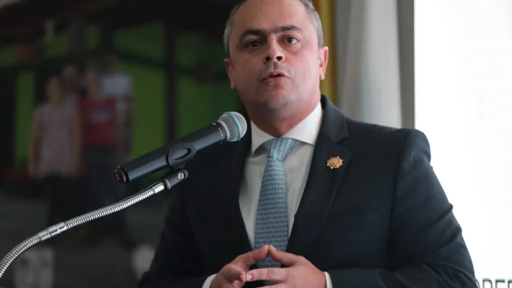 Suspensión de Daniel Quintero: Juan Camilo Restrepo será alcalde encargado de Medellín