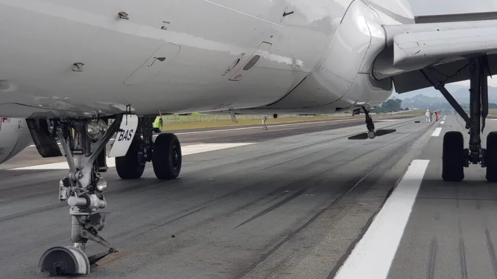 Reportan aterrizaje de emergencia en aeropuerto de Medellín