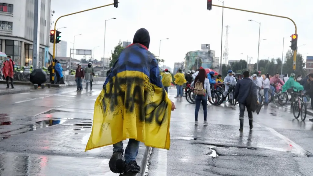 Decreto para liberar jóvenes detenidos de la Primera Línea