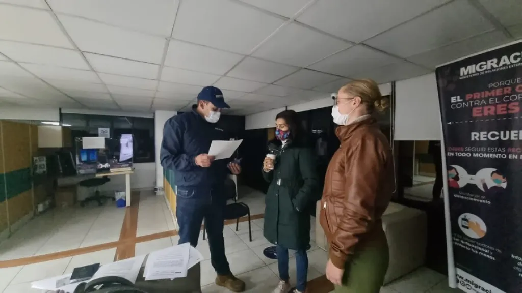 Estadounidense detenida en protestas se irá de Colombia voluntariamente