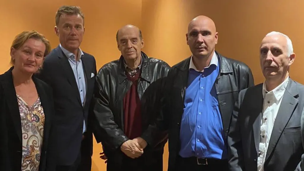 Álvaro Leyva, canciller de Petro, se reunió con cuerpo diplomático