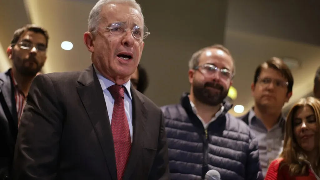 Álvaro Uribe: Corte Suprema no lo investigará por la 'Neñepolitica'