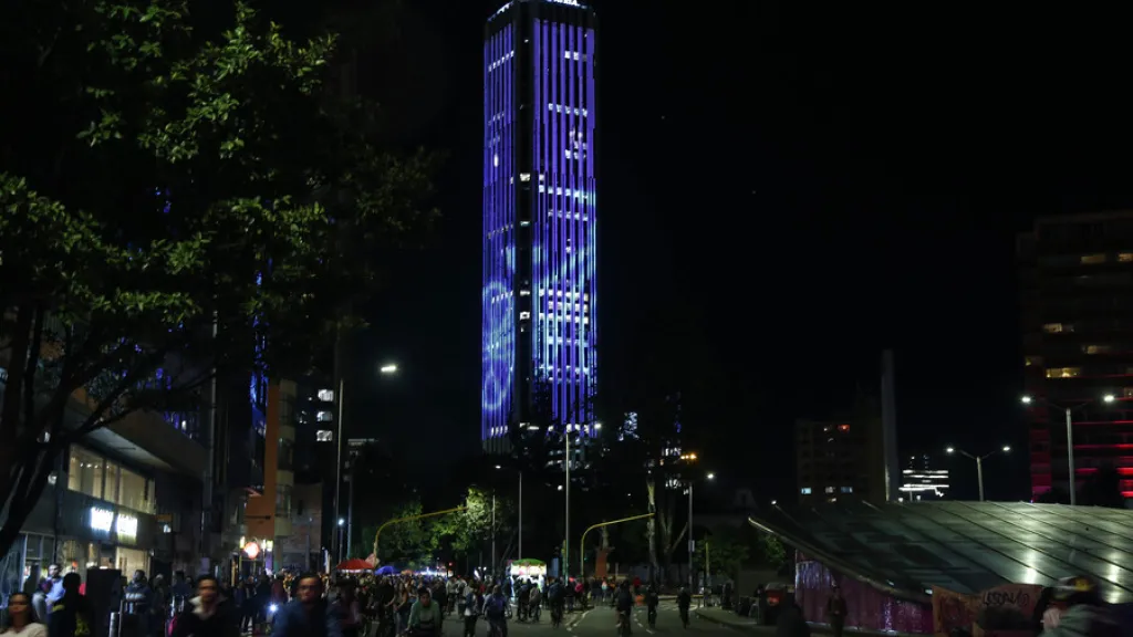 Ciclovía nocturna en Bogotá 2022