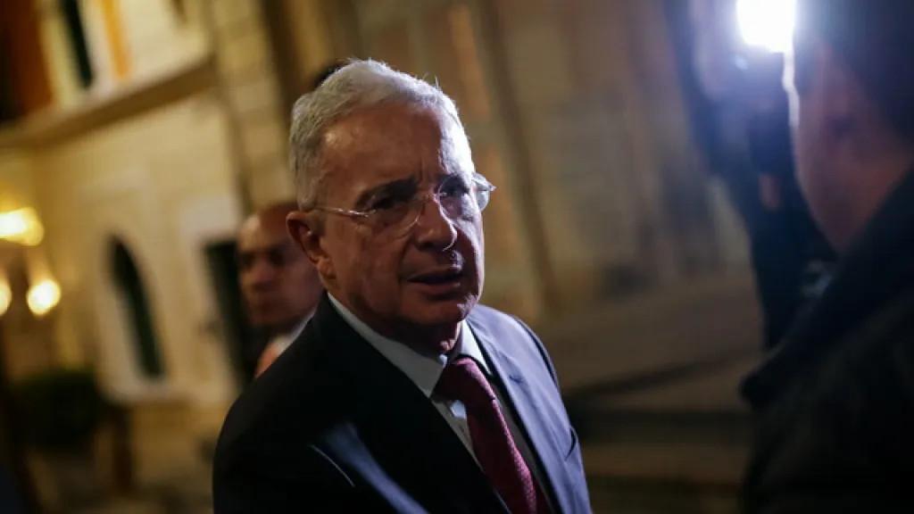 Caso Uribe: Fiscalía insiste en que el expresidente es inocente 