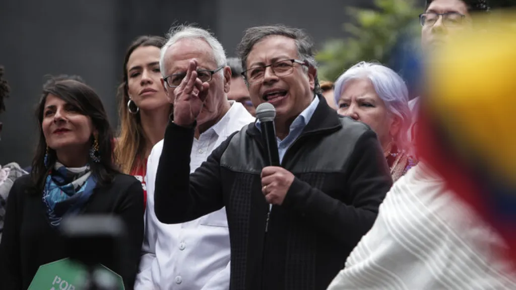 Gustavo Petro convocará al Congreso a sesiones extraordinarias