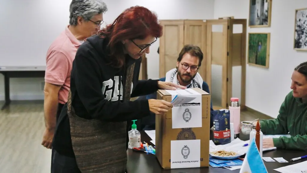 Elecciones en Argentina y Venezuela