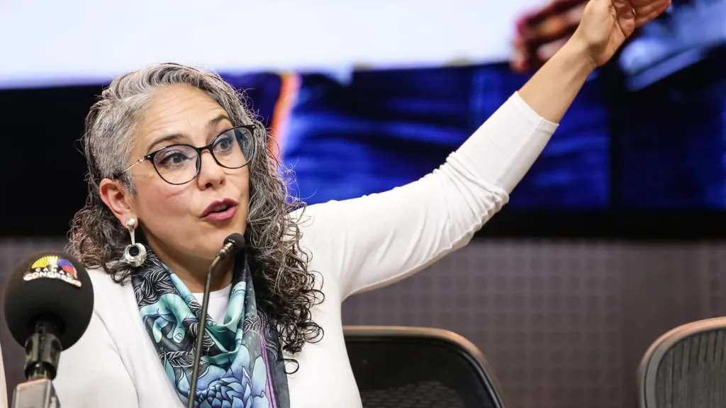 María José Pizarro habló sobre el futuro de los diálogos de paz con el Ejército de Liberación Nacional