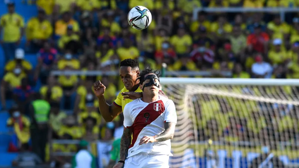 Yerry Mina, defensa colombiano