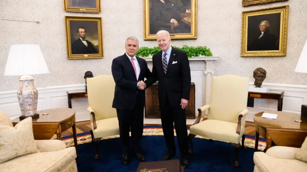 Colombia en la OTAN: Biden firmó memorando como aliado extra-OTAN