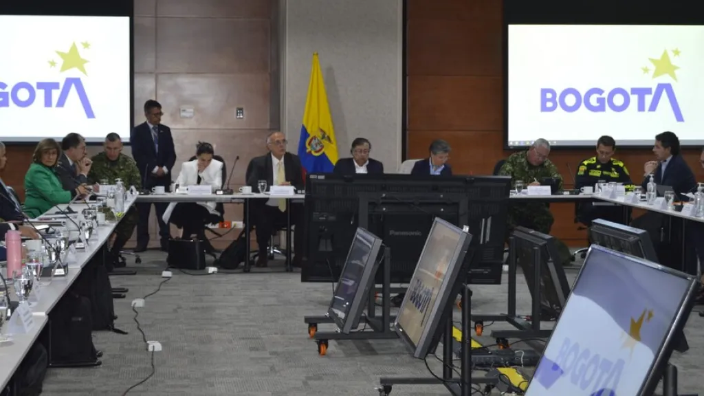 Presidente Petro lidera consejo de seguridad en Bogotá