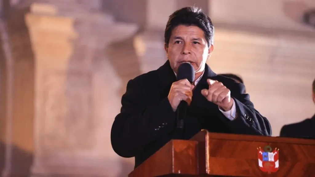 Equipo médico de la Fiscalía peruana realiza prueba toxicológica a Castillo