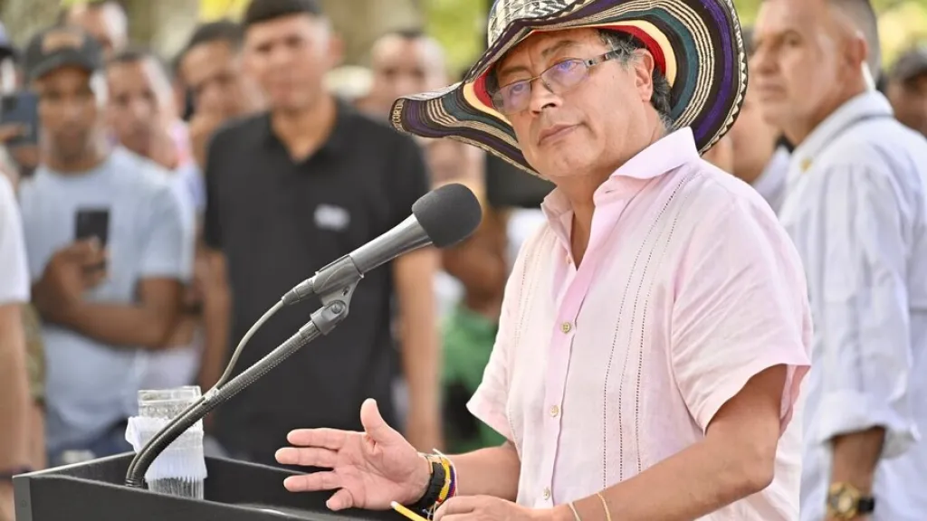 Rosas, Cauca: presidente Petro llegó a la zona afectada por el derrumbe