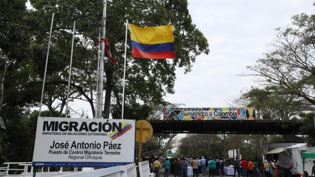 Reabren puente José Antonio Páez en Arauca | Colombia y Venezuela