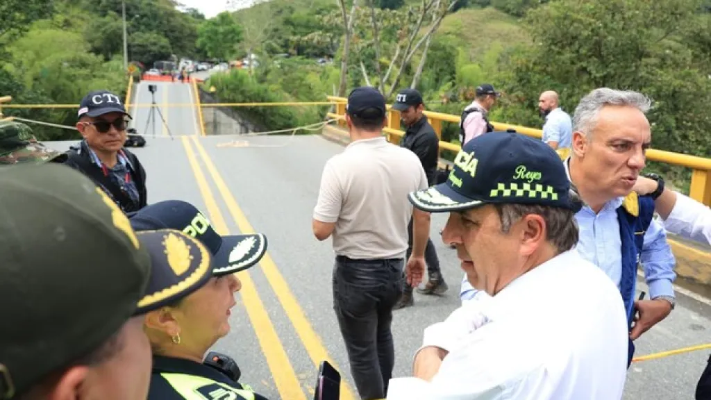 Costo del transporte aumentará | caída del puente entre Valle y Quindío