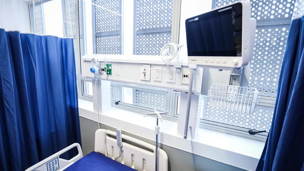 ¿Por qué los hospitales públicos se declararon en crisis? | EPS