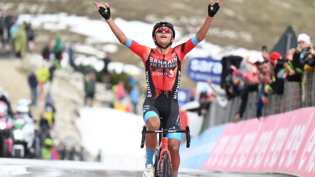 Santiago Buitrago luchó y fue tercero en la etapa 15 de la Vuelta a España