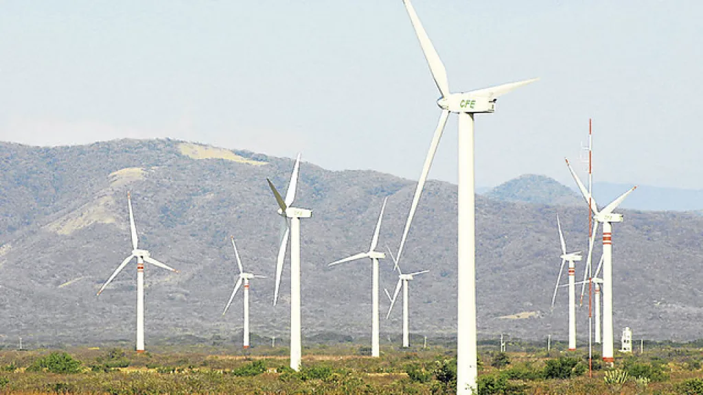 Ley de Transición Energética fue firmada por el presidente Duque