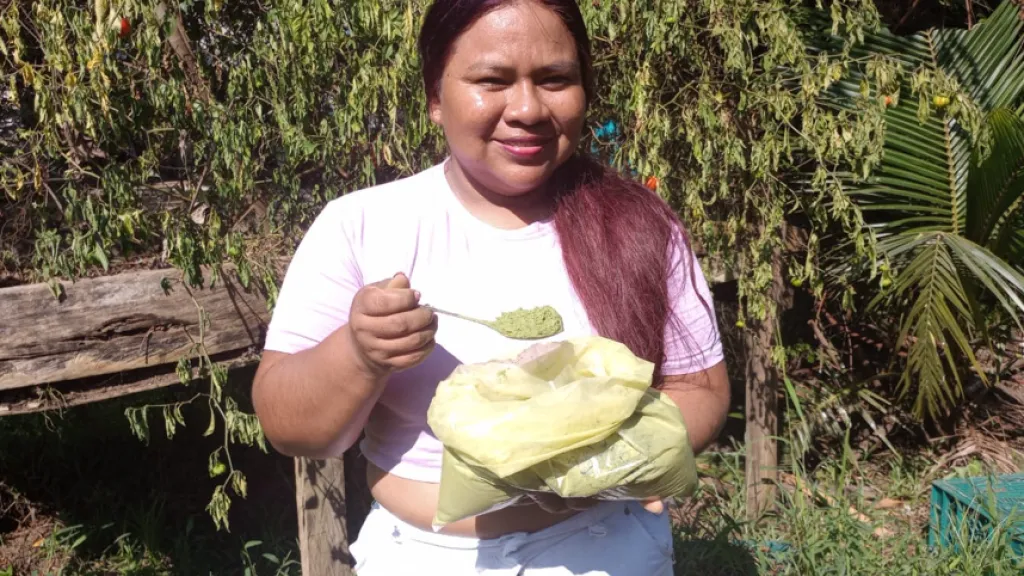 Mambe y abono de hoja de coca