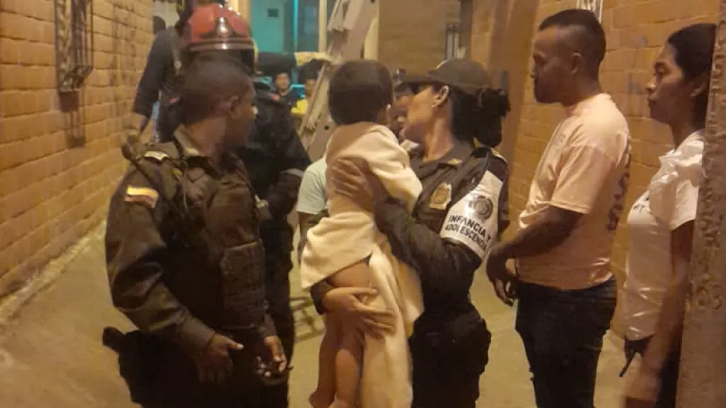 Rescatan a menor abandonado en una casa en Cali