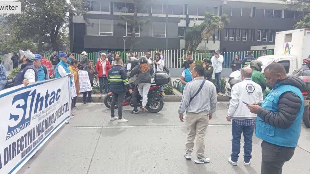 Protestas sindicatos DIAN en Bogotá 