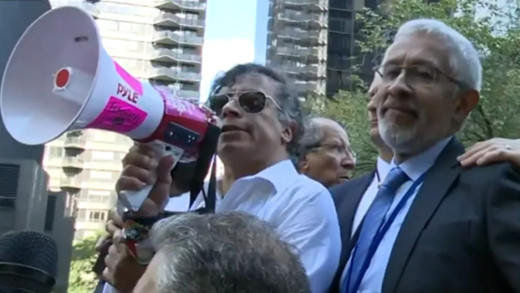 Presidente Petro en Times Square, Nueva York 