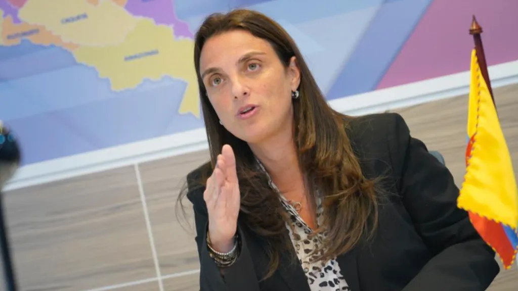 Indignación por decisión de la procuradora Cabello de archivar la investigación de Abudinen