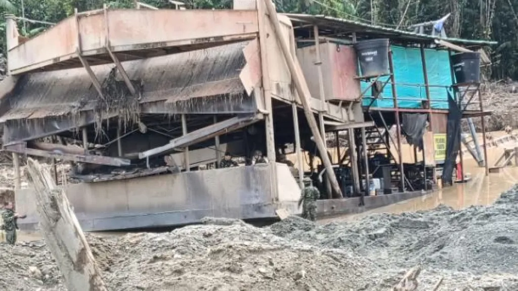 Minería ilegal en Chocó: desmantelan 18 unidades de producción