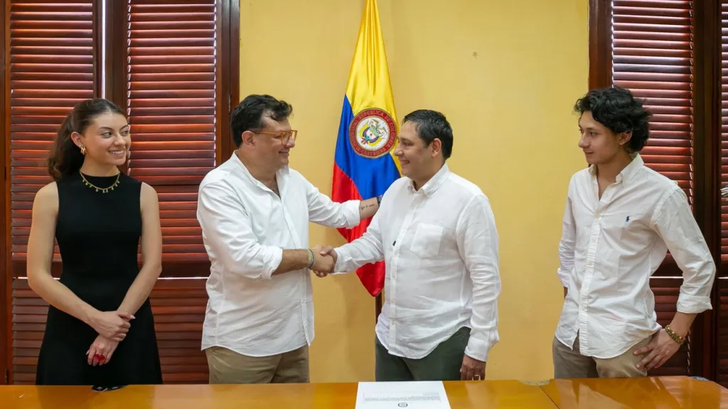 Hollman Morris nuevo gerente de RTVC