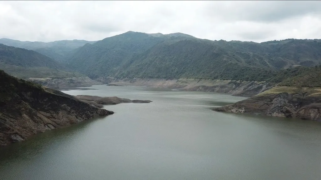 Embalses Colombia, lluvias y deslizamientos HOY