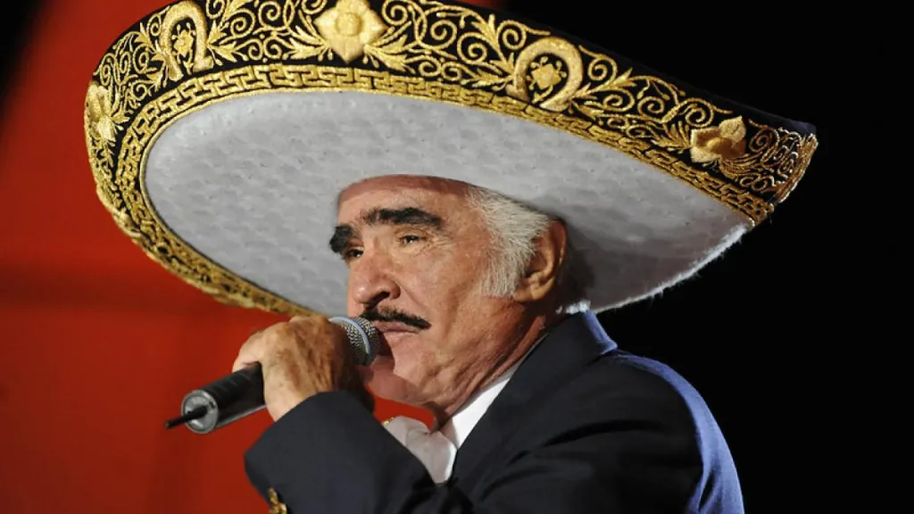Vicente Fernández presenta 20 nuevas canciones