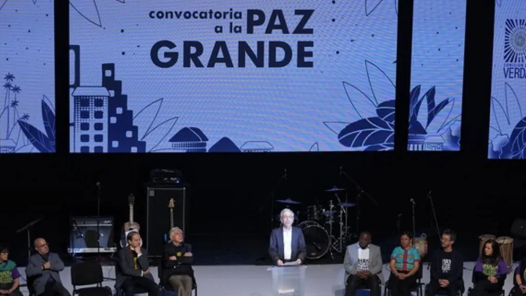 Convocatoria a la paz grande
