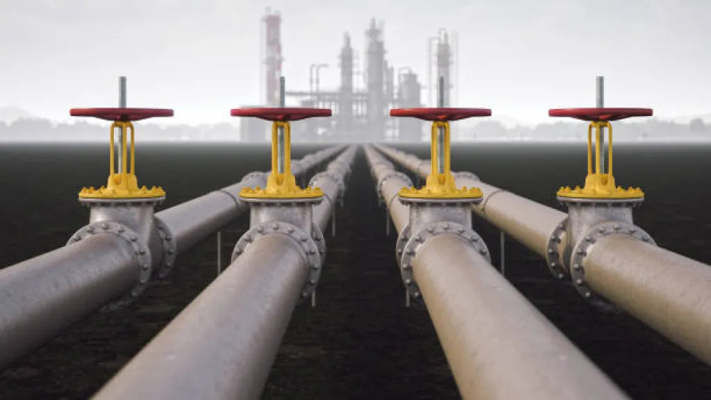 El petróleo baja golpeado por la Fed