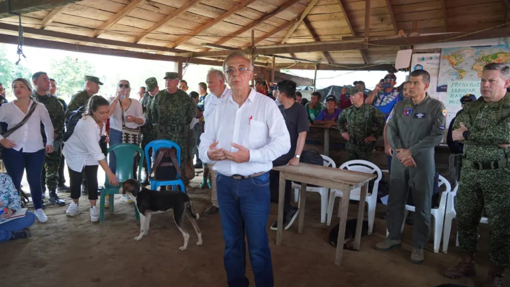 Gobierno pide disculpas en Tierralta, Córdoba | Ejército Nacional 