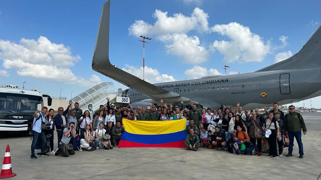 110 colombianos fueron evacuados de Israel
