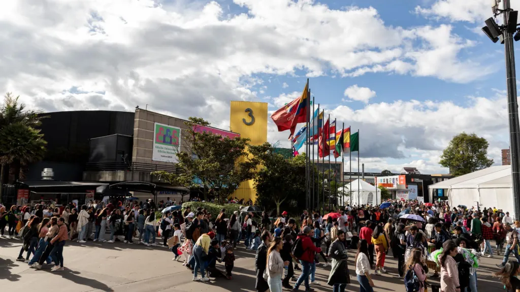 Feria del Libro de Bogotá 2024: autores brasileños invitados