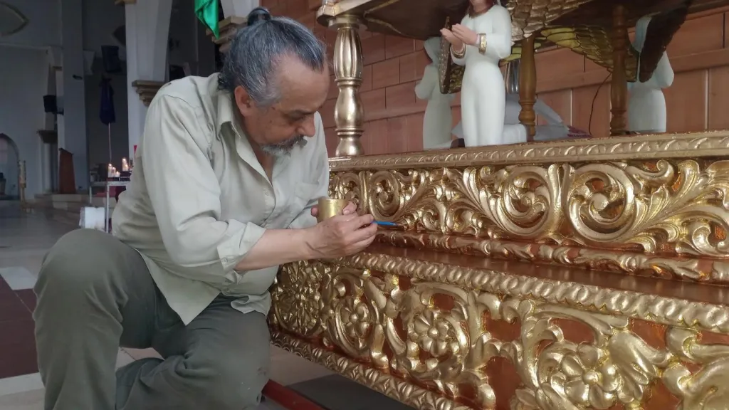 Arte religioso en Semana Santa: importancia, restauración y tradiciones 
