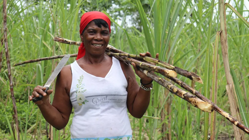 Mujeres campesinas productoras de viche en Bojayá, Chocó