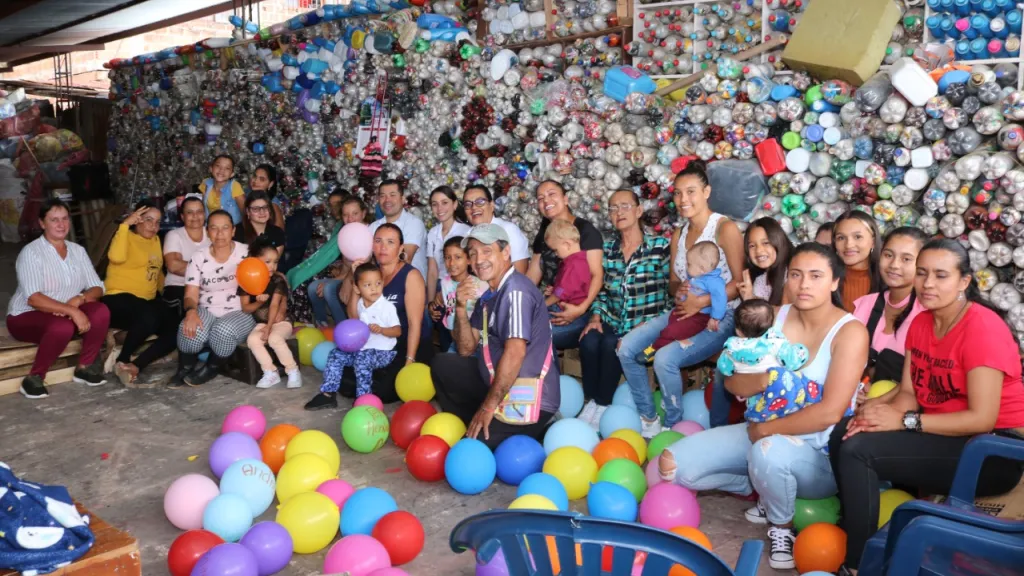 La líder ambiental que a través del reciclaje quiere construir casas en BriceñoLa líder ambiental que a través del reciclaje quiere construir casas en Briceño