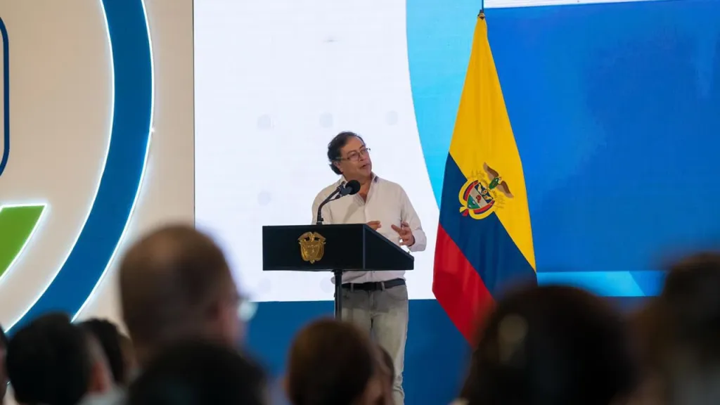 Presidente Petro tiene bronquitis aguda no obstructiva