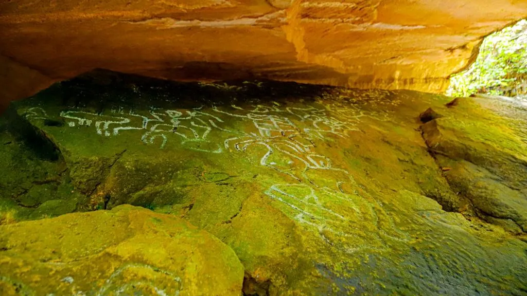 Piedra Pintada Mokaná en Tubará, Atlántico