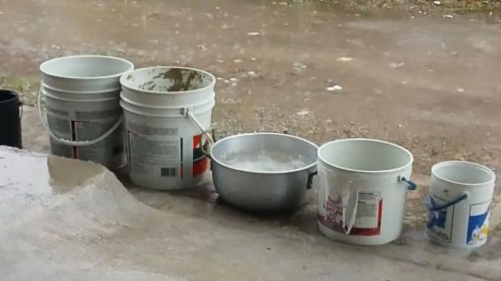 Desabastecimiento de agua en Villavicencio: habitantes buscan solución 