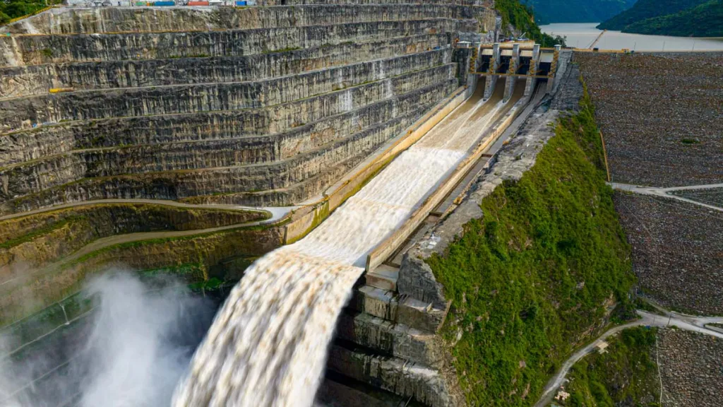 EPM inicia obras finales en Hidroituango: turbinas 5 a 8 en marcha para generar 2,400 megavatios
