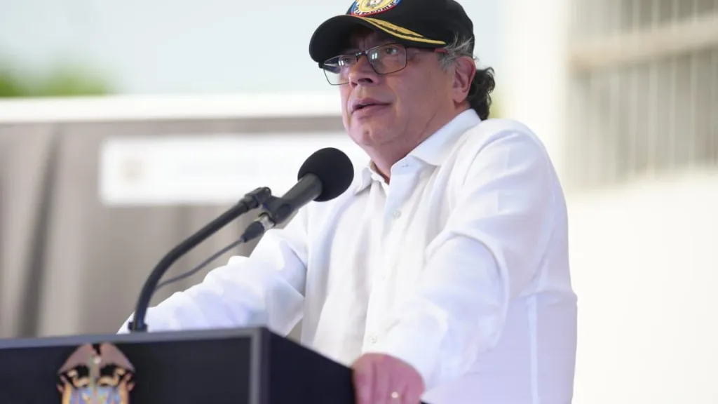 Así reacciona el país político ante el ajuste ministerial de Petro