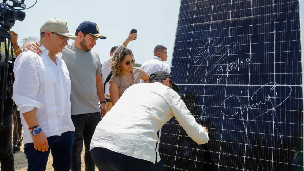 Ecoparque Solar de la Refinería de Cartagena: Discurso Petro