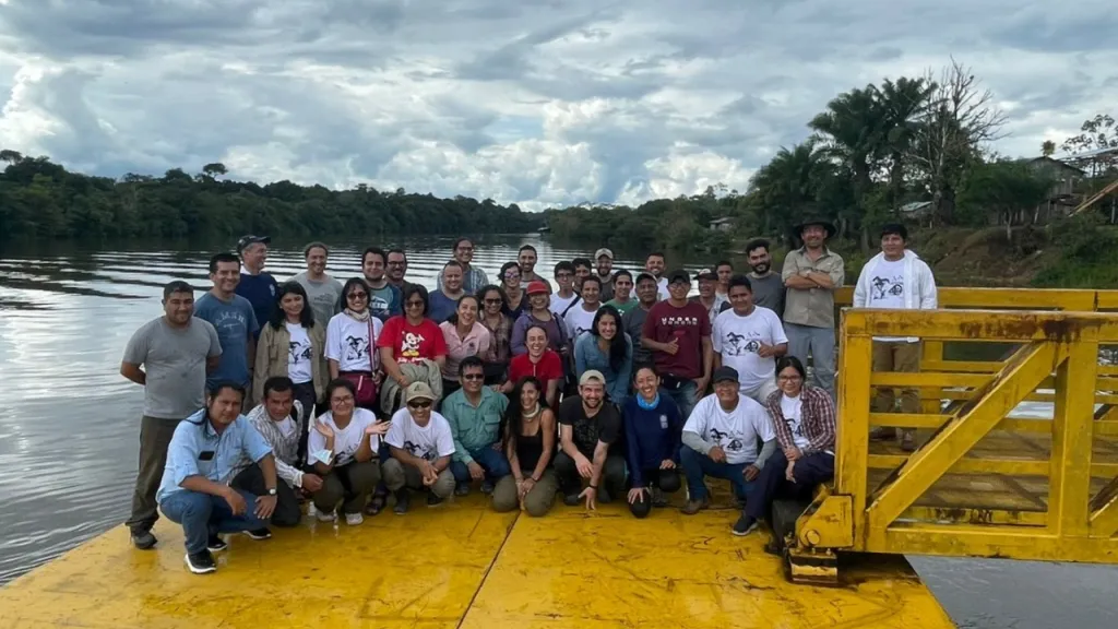 Grupo de investigadores y coinvestigadores Expedición binacional río Putumayo 