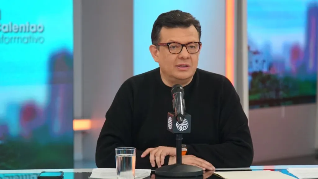 Hollman Morris responsabiliza al alcalde de Medellín y al concejal del Centro Democrático, Federico Gutierres por lo que les pueda pasar a los periodistas del Sistema de Medios Públicos