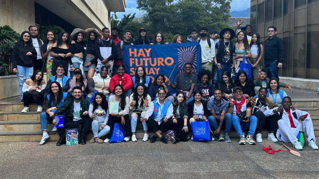 Jóvenes de Nariño tejen red para la paz: desde el mar hasta el Galeras