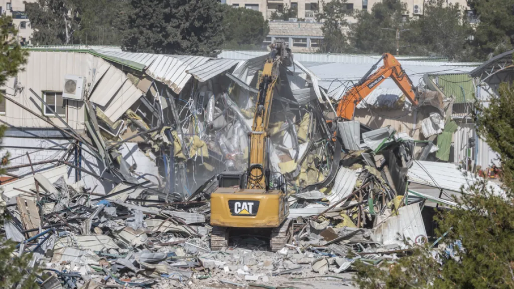 Israel derriba edificios de UNRWA en Jerusalén 
