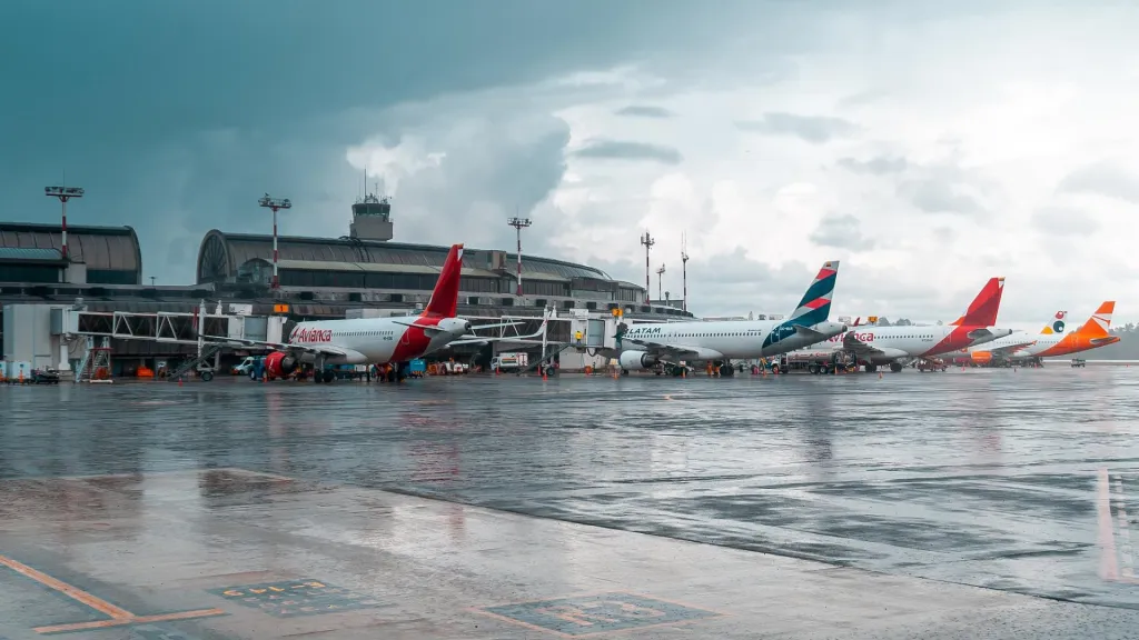 Anuncian el inicio de las obras de ampliación y remodelación del Aeropuerto José María Córdova
